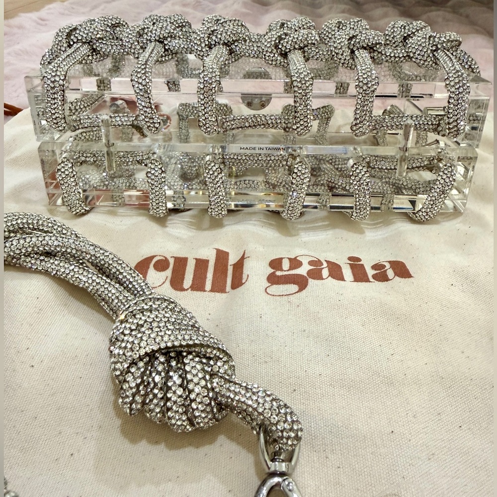 Cult Gaia Bess Bag - Picture 8 of 10